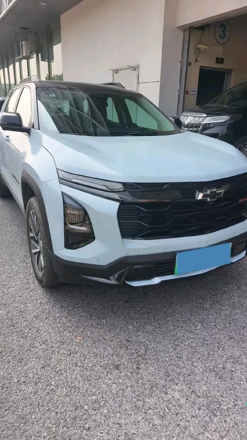 2024 Chevrolet EquinoxPlus 1.5T 180HP L4 2DHT PHEV 16.5KWH,autocango,china used car exporter,china ev exporter,chinese used car exporter,chinese used ev exporter