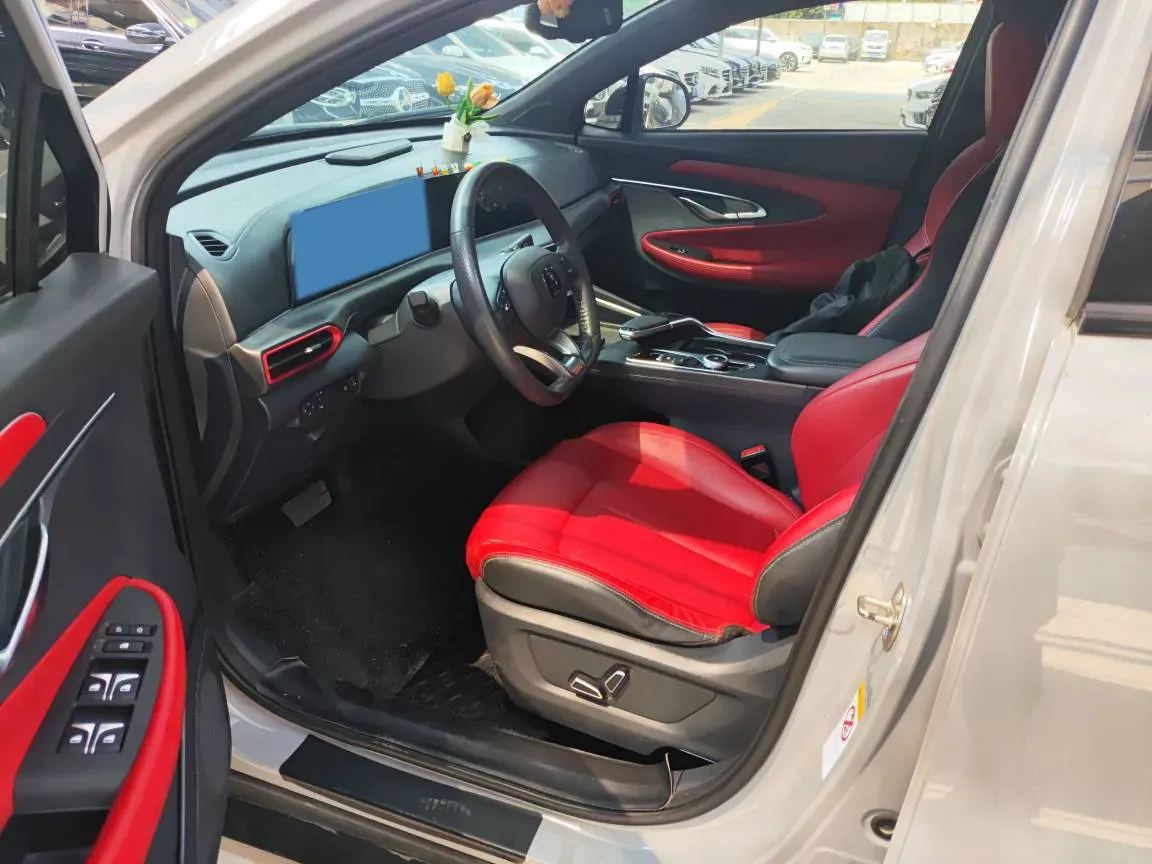 2020 ChangAn UNI-T 1.5T 180HP L4 7DCT,autocango,china used car exporter,china ev exporter,chinese used car exporter,chinese used ev exporter