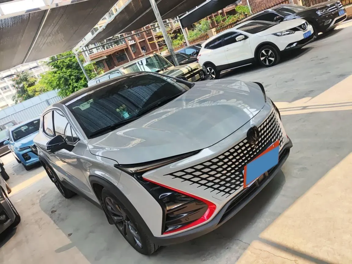 2020 ChangAn UNI-T 1.5T 180HP L4 7DCT,autocango,china used car exporter,china ev exporter,chinese used car exporter,chinese used ev exporter
