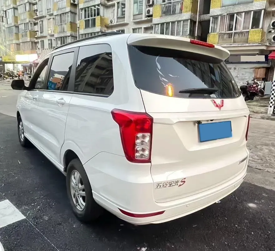 2019 WuLing HongGuang 1.5L 99HP L4 6MT,autocango,china used car exporter,china ev exporter,chinese used car exporter,chinese used ev exporter