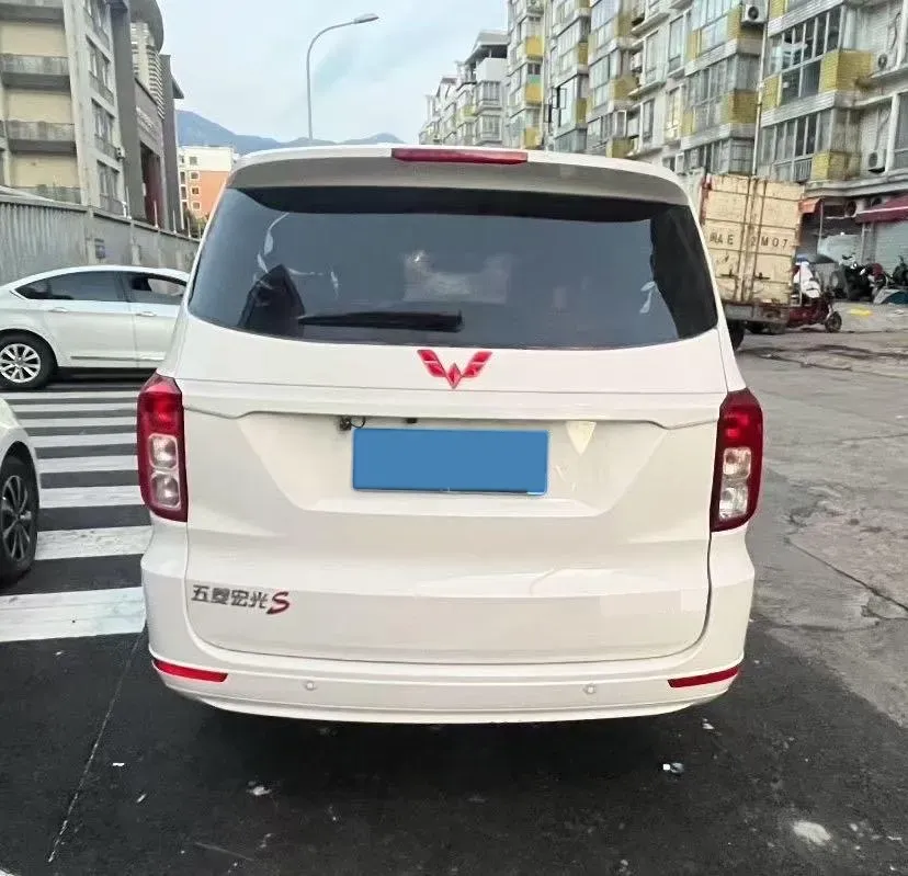 2019 WuLing HongGuang 1.5L 99HP L4 6MT,autocango,china used car exporter,china ev exporter,chinese used car exporter,chinese used ev exporter