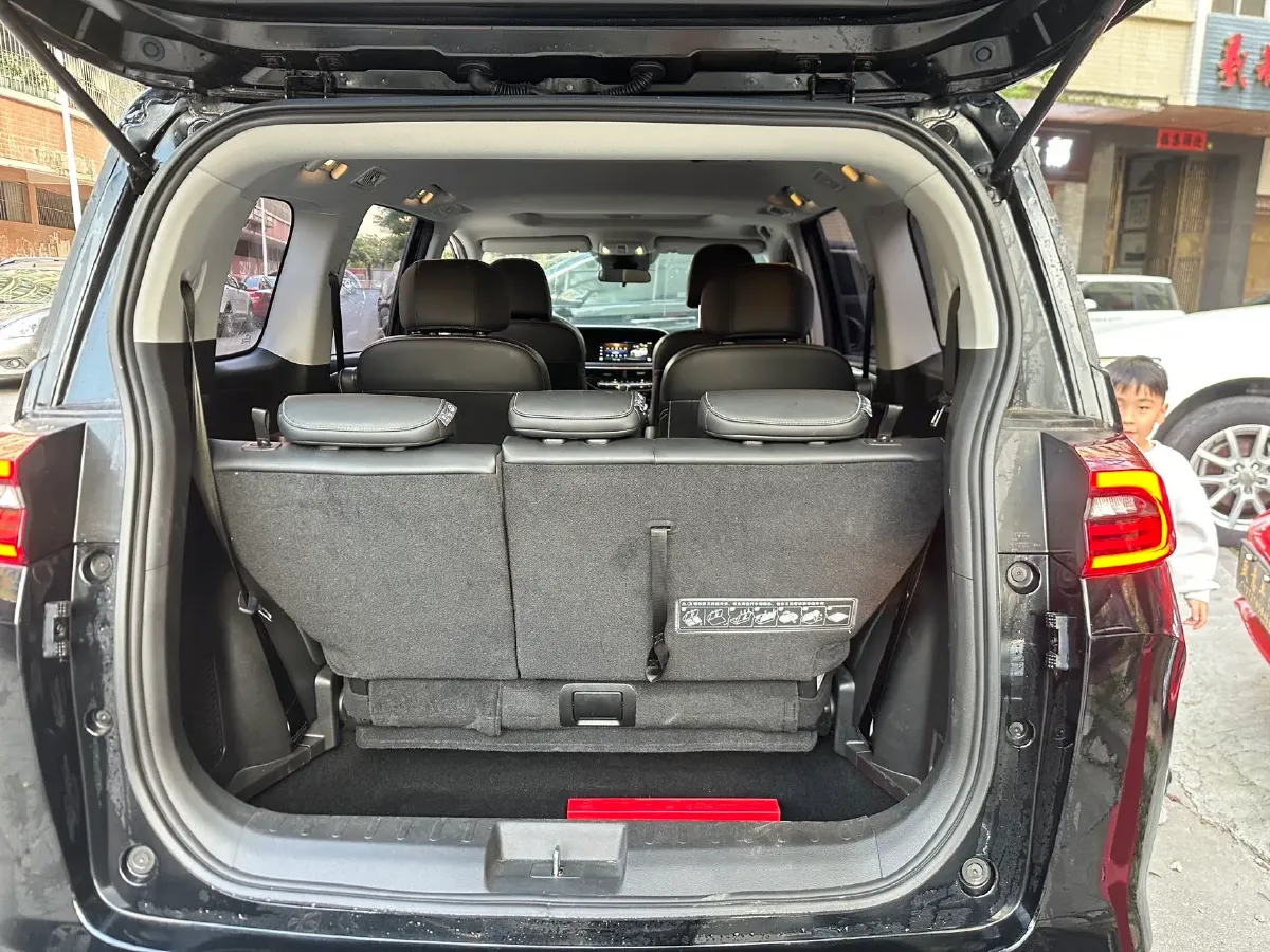 2023 GAC Trumpchi M6 1.5T 177HP L4 7DCT,autocango,china used car exporter,china ev exporter,chinese used car exporter,chinese used ev exporter