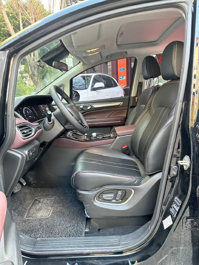 2023 GAC Trumpchi M6 1.5T 177HP L4 7DCT,autocango,china used car exporter,china ev exporter,chinese used car exporter,chinese used ev exporter