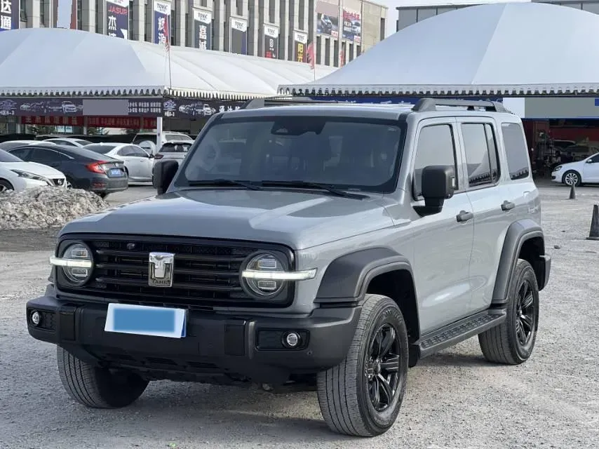 2023 Tank 300 2.0T 227HP L4 8AT,autocango,china used car exporter,china ev exporter,chinese used car exporter,chinese used ev exporter