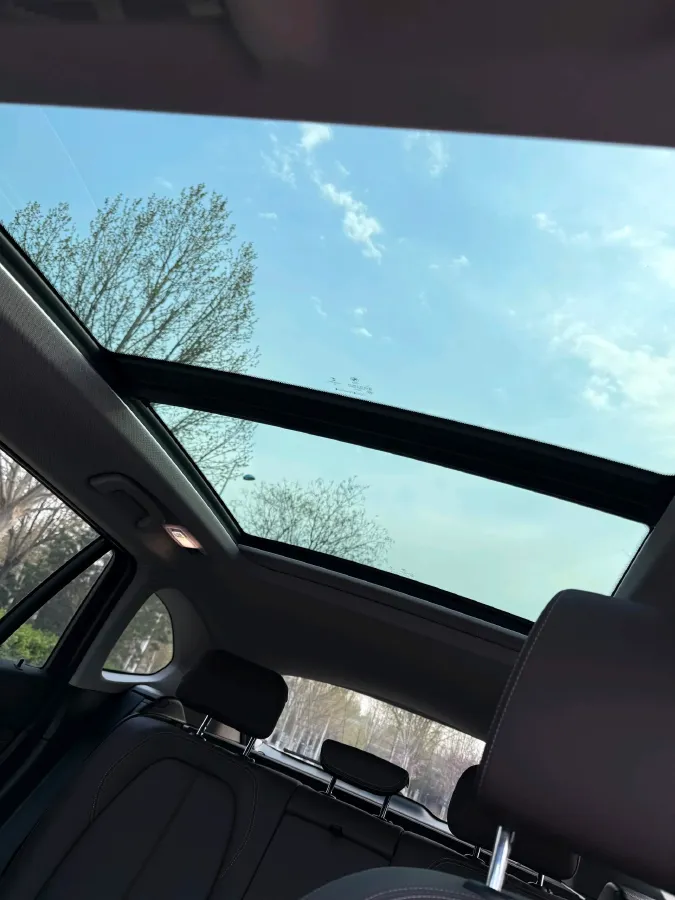 2022 BMW X1 1.5T 140HP L3 7DCT,autocango,china used car exporter,china ev exporter,chinese used car exporter,chinese used ev exporter