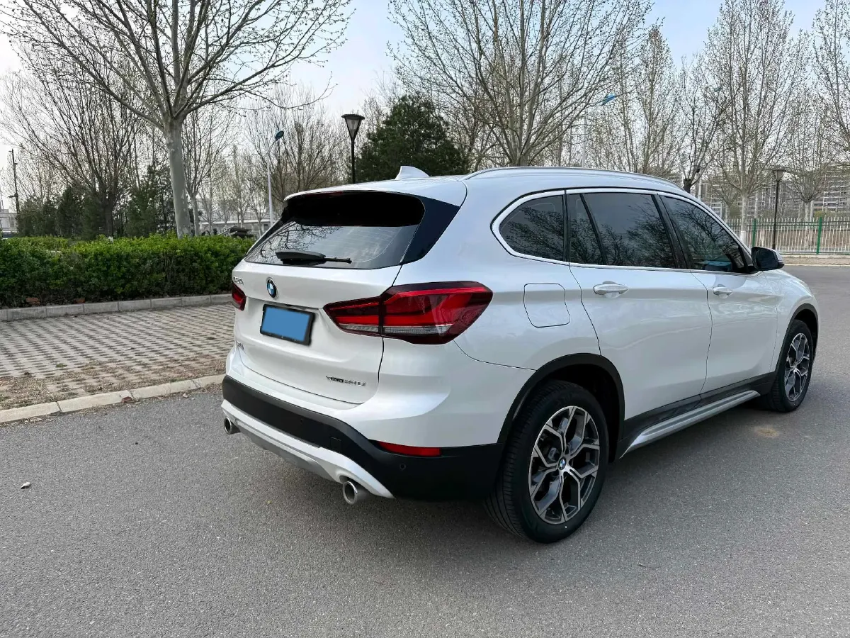 2022 BMW X1 1.5T 140HP L3 7DCT,autocango,china used car exporter,china ev exporter,chinese used car exporter,chinese used ev exporter