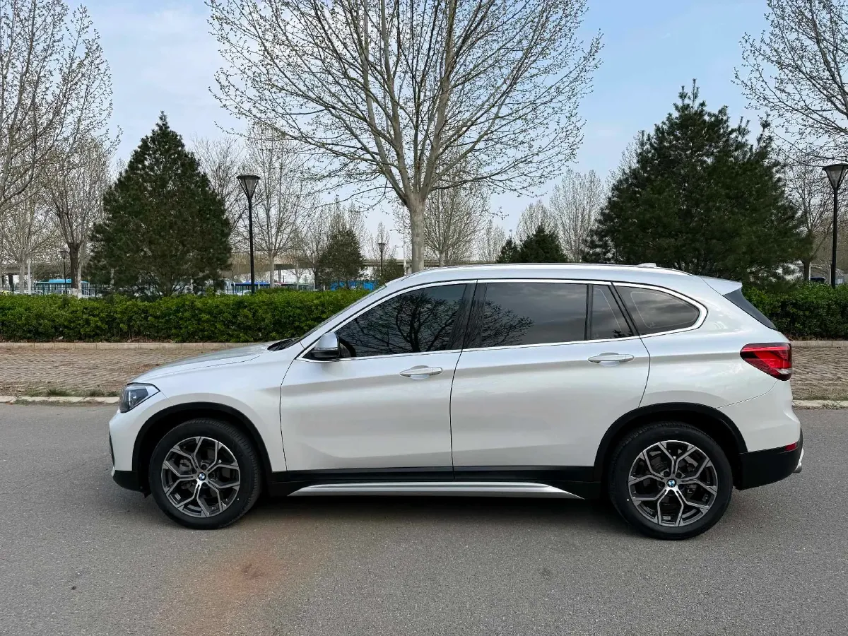 2022 BMW X1 1.5T 140HP L3 7DCT,autocango,china used car exporter,china ev exporter,chinese used car exporter,chinese used ev exporter