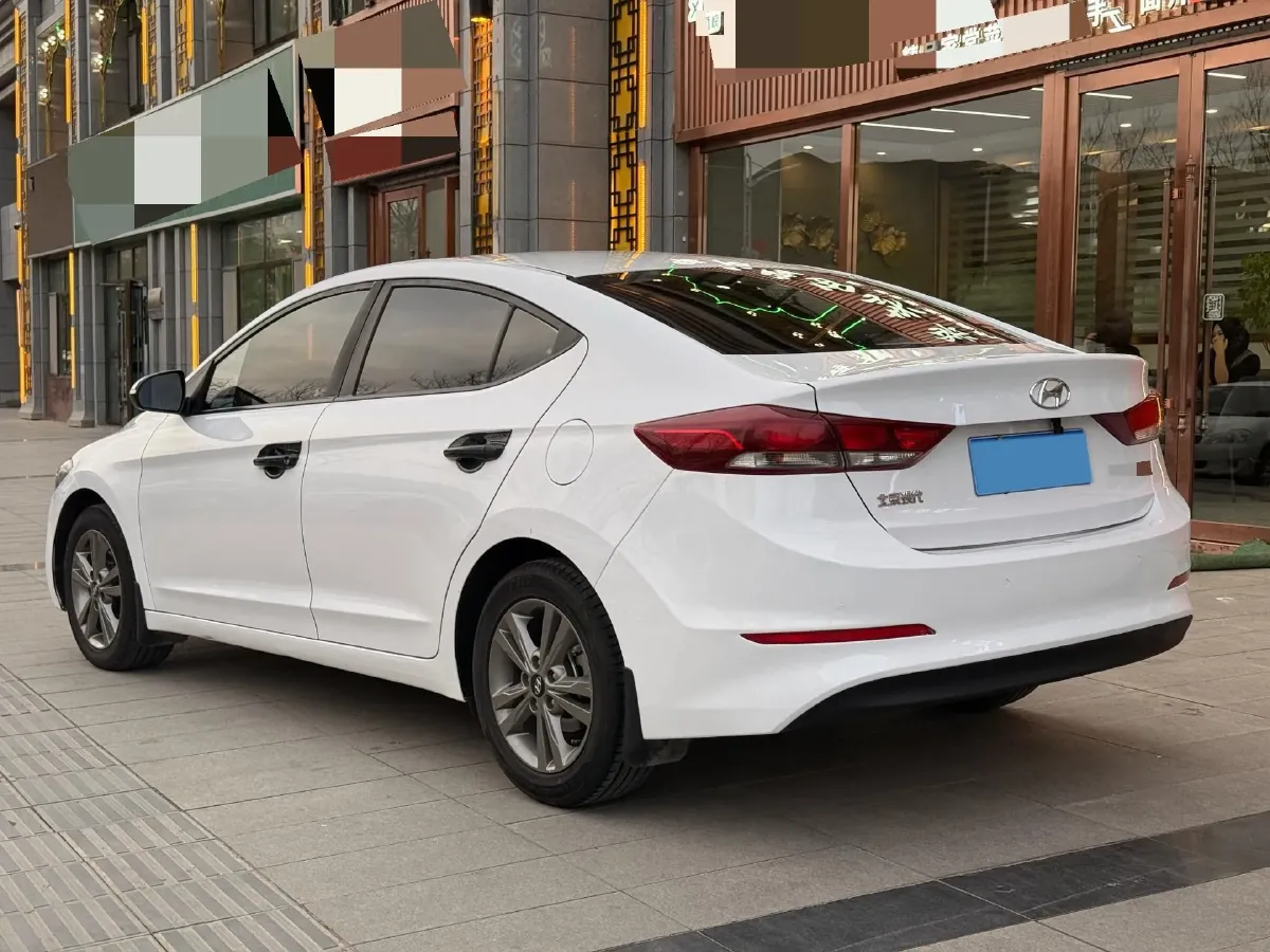 2016 Hyundai Elantra 1.6L 128HP L4 6MT,autocango,china used car exporter,china ev exporter,chinese used car exporter,chinese used ev exporter