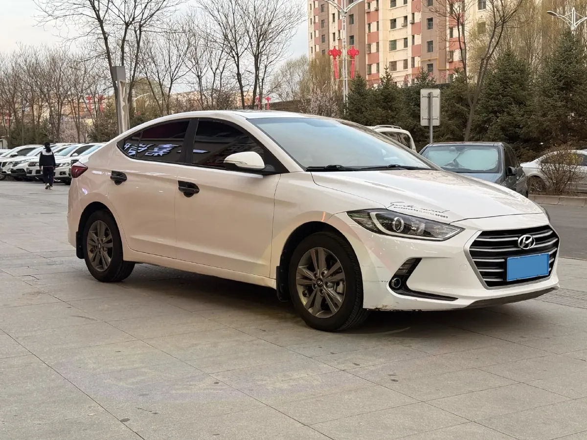 2016 Hyundai Elantra 1.6L 128HP L4 6MT,autocango,china used car exporter,china ev exporter,chinese used car exporter,chinese used ev exporter