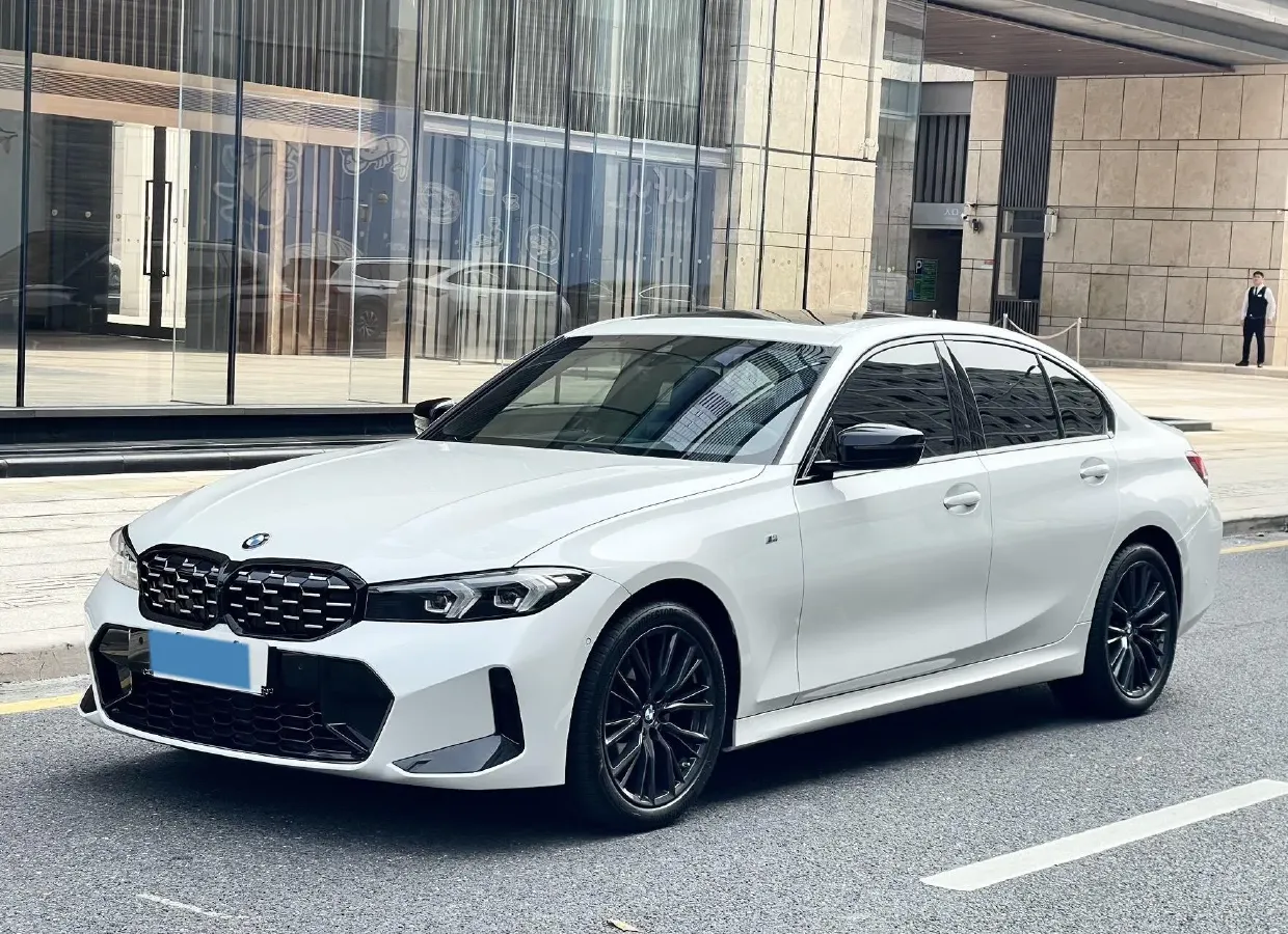2024 BMW 3 Series 2.0T 184HP L4 8AT,autocango,china used car exporter,china ev exporter,chinese used car exporter,chinese used ev exporter