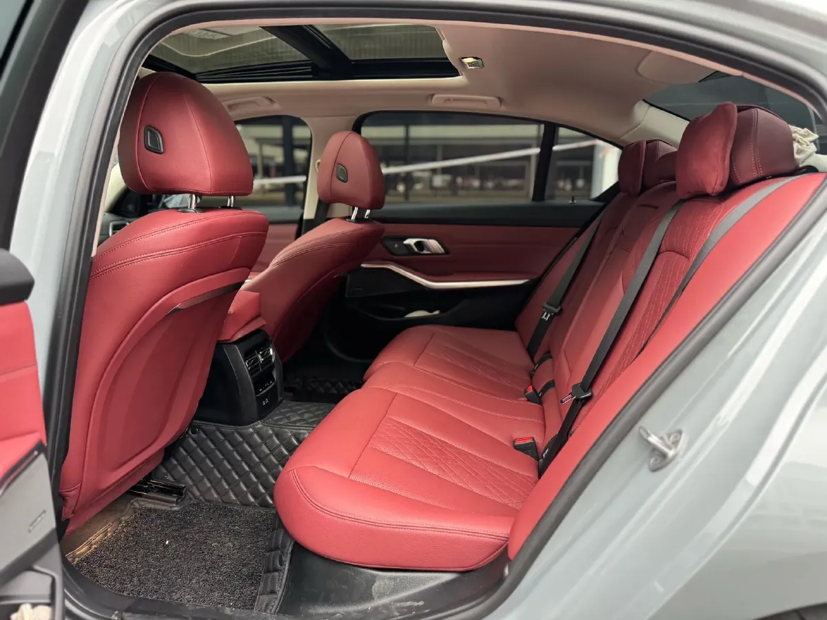 2024 BMW 3 Series 2.0T 245HP L4 8AT,autocango,china used car exporter,china ev exporter,chinese used car exporter,chinese used ev exporter