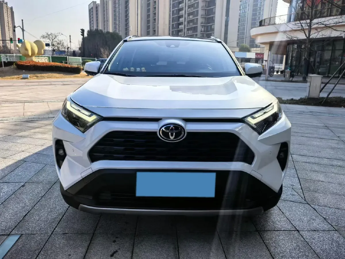 2023 Toyota RAV4 2.0L 171HP L4 CVT,autocango,china used car exporter,china ev exporter,chinese used car exporter,chinese used ev exporter