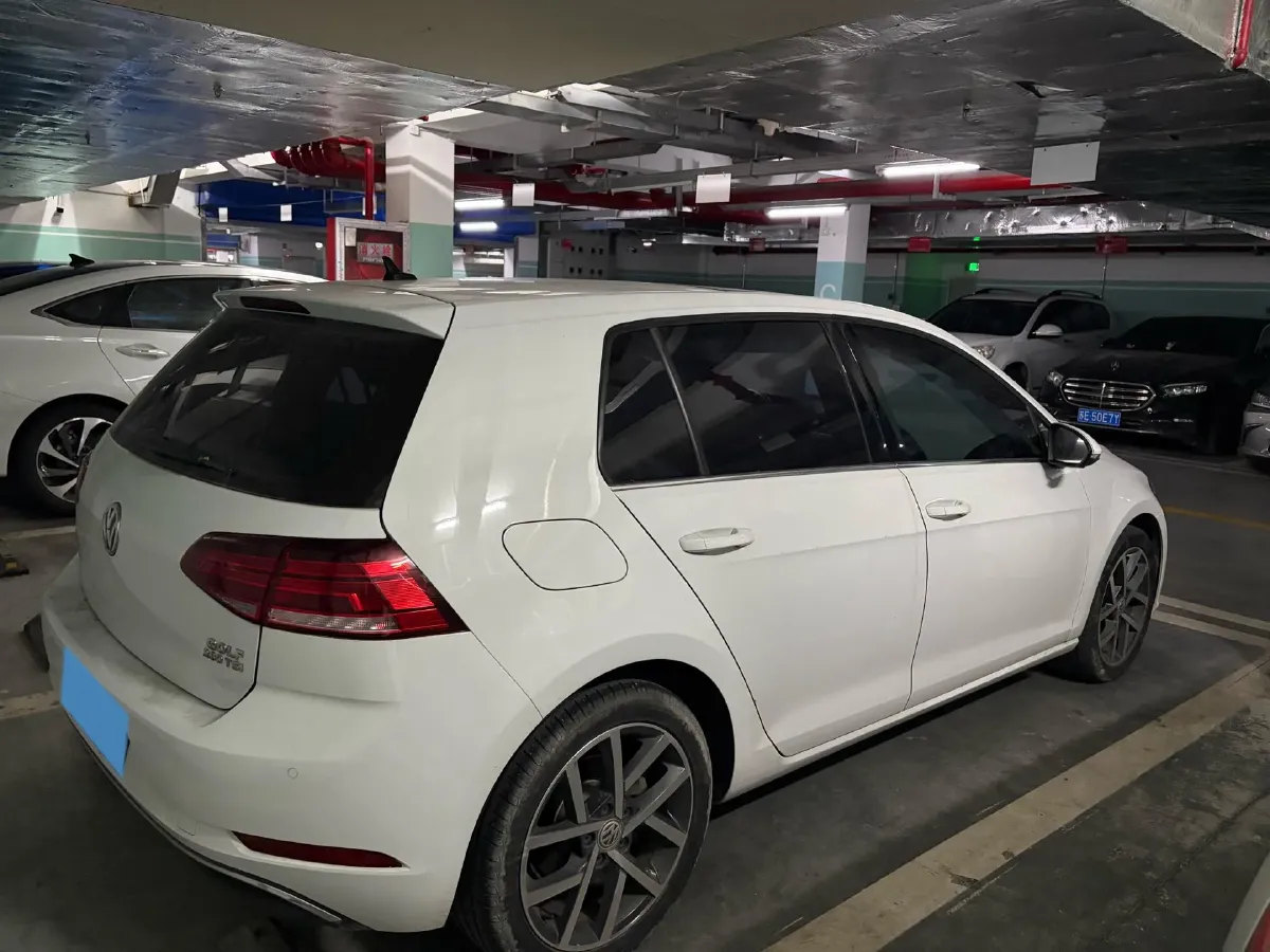 2020 Volkswagen Golf 1.4T 150HP L4 7DCT,autocango,china used car exporter,china ev exporter,chinese used car exporter,chinese used ev exporter