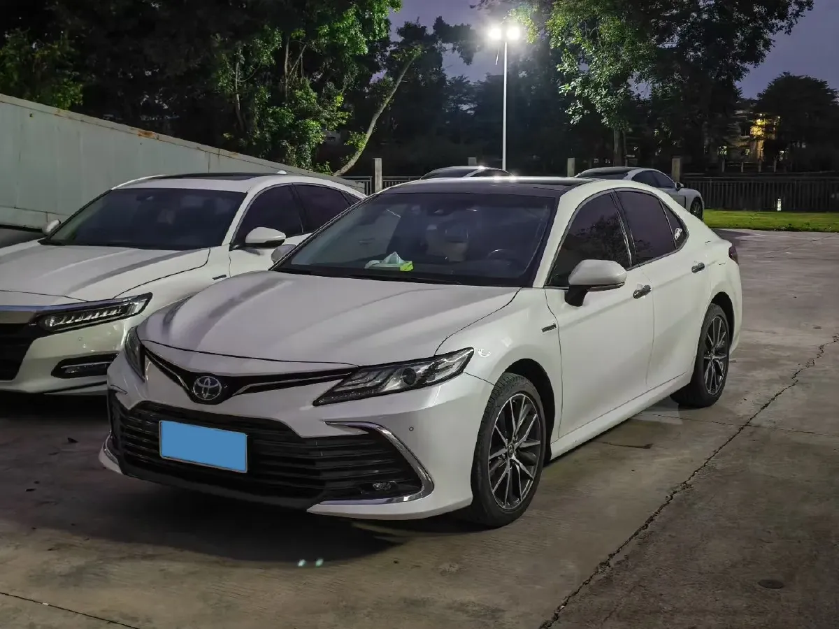 2021 Toyota Camry 2.5L 178HP L4 E-CVT Hybrid,autocango,china used car exporter,china ev exporter,chinese used car exporter,chinese used ev exporter