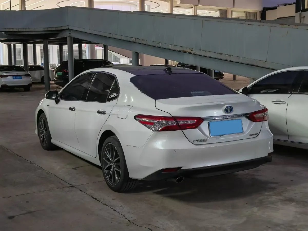 2021 Toyota Camry 2.5L 178HP L4 E-CVT Hybrid,autocango,china used car exporter,china ev exporter,chinese used car exporter,chinese used ev exporter
