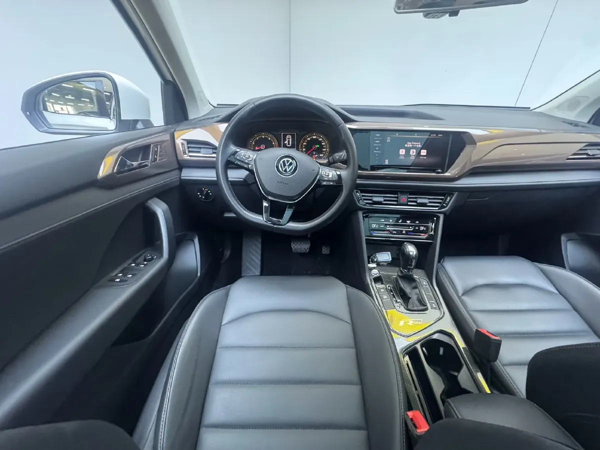 2021 Volkswagen Tharu 1.4T 150HP L4 7DCT,autocango,china used car exporter,china ev exporter,chinese used car exporter,chinese used ev exporter