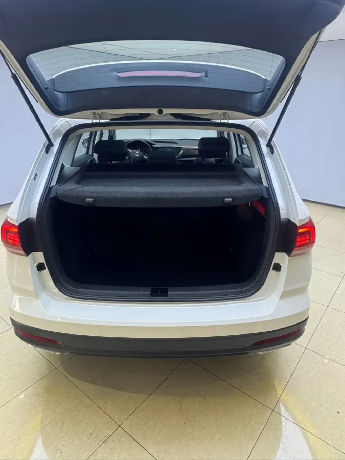 2021 Volkswagen Tharu 1.4T 150HP L4 7DCT,autocango,china used car exporter,china ev exporter,chinese used car exporter,chinese used ev exporter