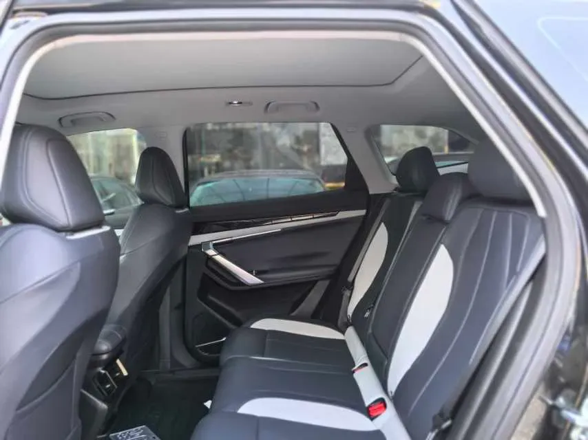 2024 Geely StarRay 1.5T 181HP L4 7DCT,autocango,china used car exporter,china ev exporter,chinese used car exporter,chinese used ev exporter