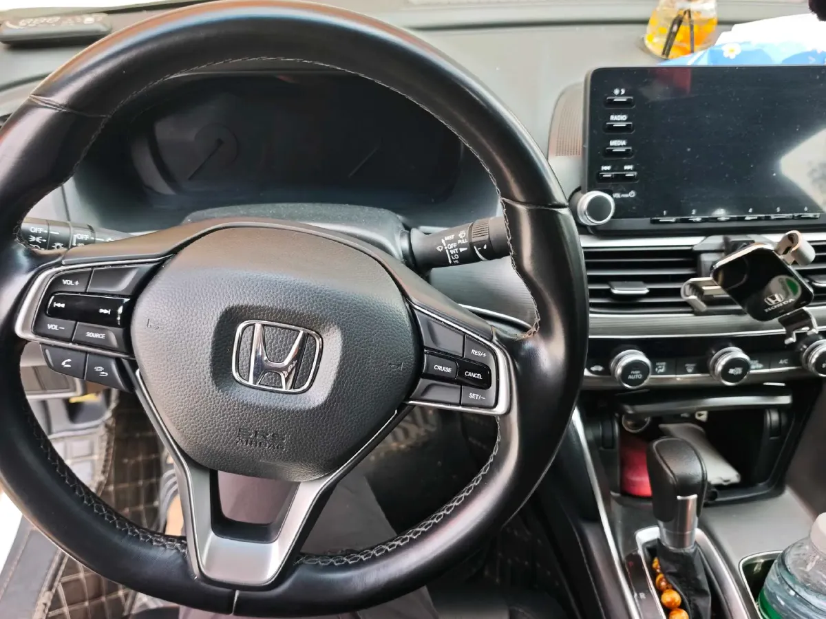 2018 Honda Accord 1.5T 194HP L4 CVT,autocango,china used car exporter,china ev exporter,chinese used car exporter,chinese used ev exporter