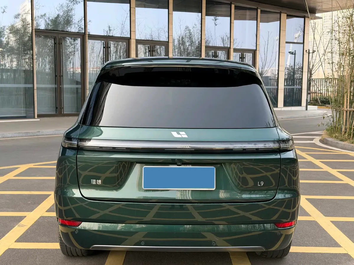 2022 Li L9 Range Extended 154HP REEV 42.6KWH,autocango,china used car exporter,china ev exporter,chinese used car exporter,chinese used ev exporter
