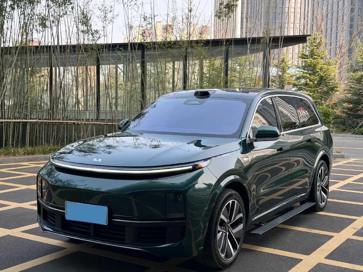 2022 Li L9 Range Extended 154HP REEV 42.6KWH,autocango,china used car exporter,china ev exporter,chinese used car exporter,chinese used ev exporter