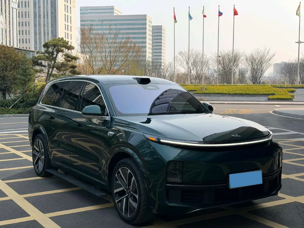 2022 Li L9 Range Extended 154HP REEV 42.6KWH,autocango,china used car exporter,china ev exporter,chinese used car exporter,chinese used ev exporter