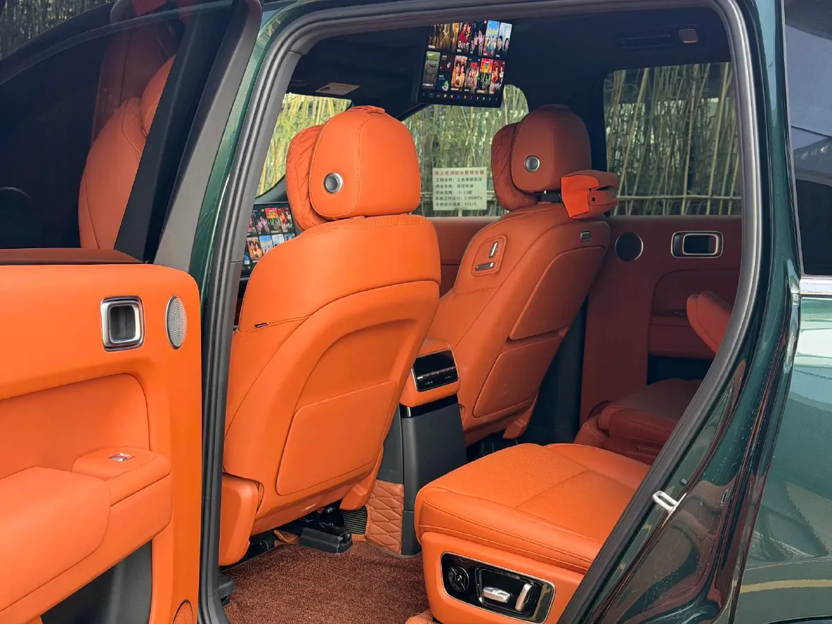 2022 Li L9 Range Extended 154HP REEV 42.6KWH,autocango,china used car exporter,china ev exporter,chinese used car exporter,chinese used ev exporter