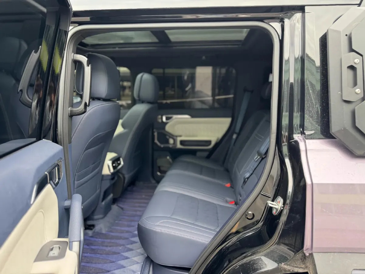 2024 Jetour ShanHai TravellerC-DM 1.5T 156HP L4 3DHT PHEV 43.24KWH,autocango,china used car exporter,china ev exporter,chinese used car exporter,chinese used ev exporter