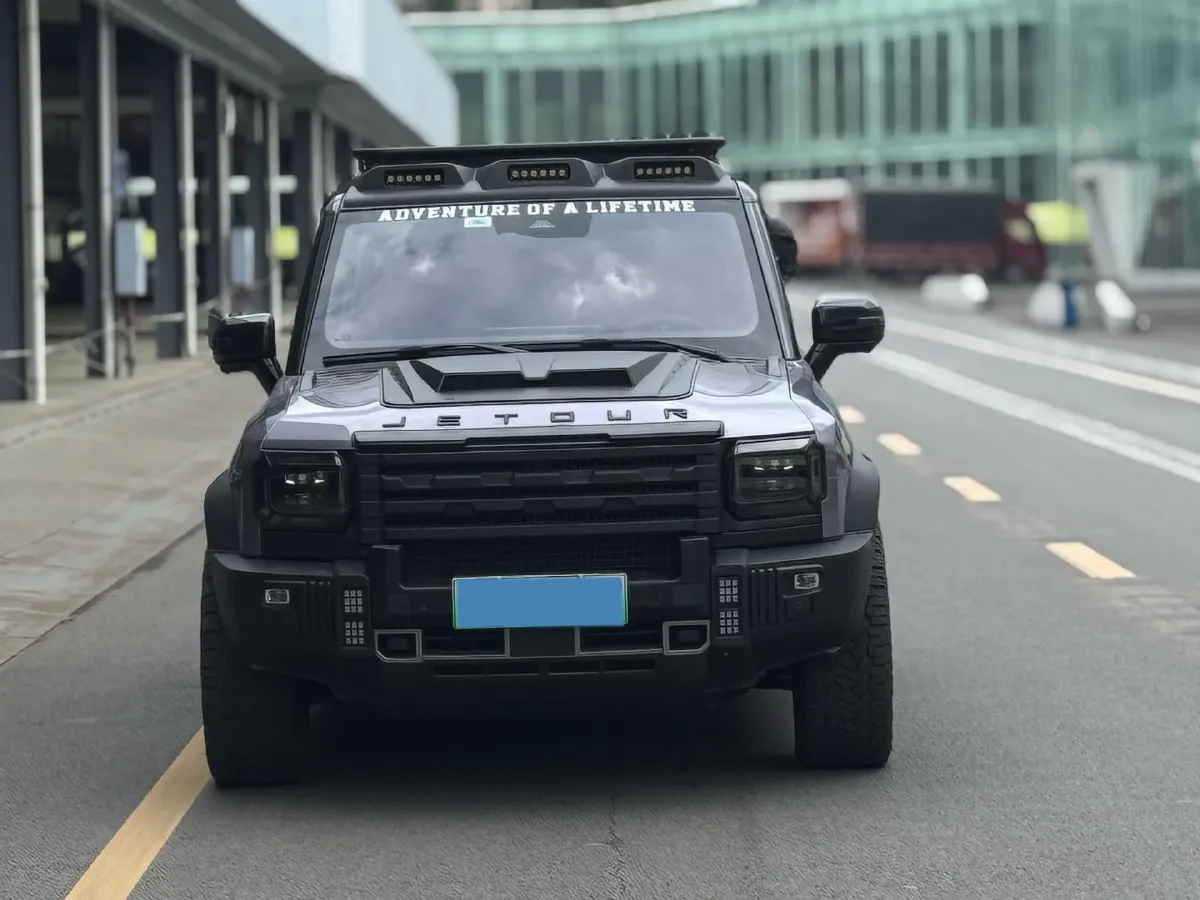 2024 Jetour ShanHai TravellerC-DM 1.5T 156HP L4 3DHT PHEV 43.24KWH,autocango,china used car exporter,china ev exporter,chinese used car exporter,chinese used ev exporter