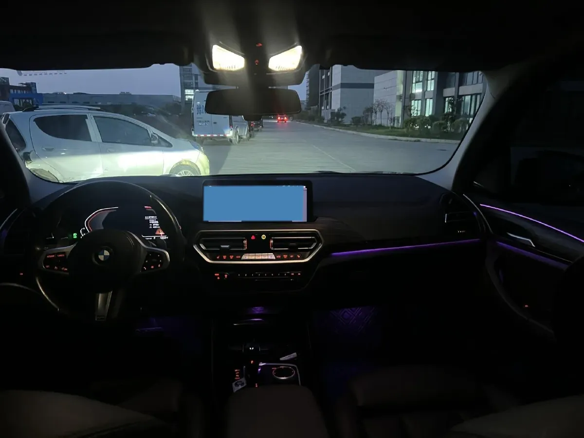 2022 BMW X3 2.0T 252HP L4 8AT,autocango,china used car exporter,china ev exporter,chinese used car exporter,chinese used ev exporter