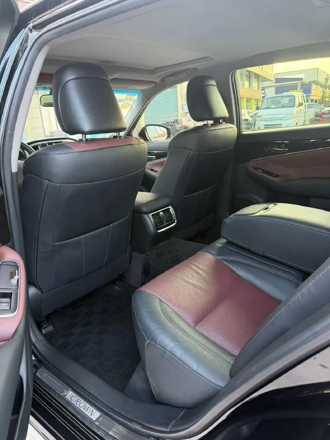 2018 Toyota Highlander 2.0T 220HP L4 6AT,autocango,china used car exporter,china ev exporter,chinese used car exporter,chinese used ev exporter