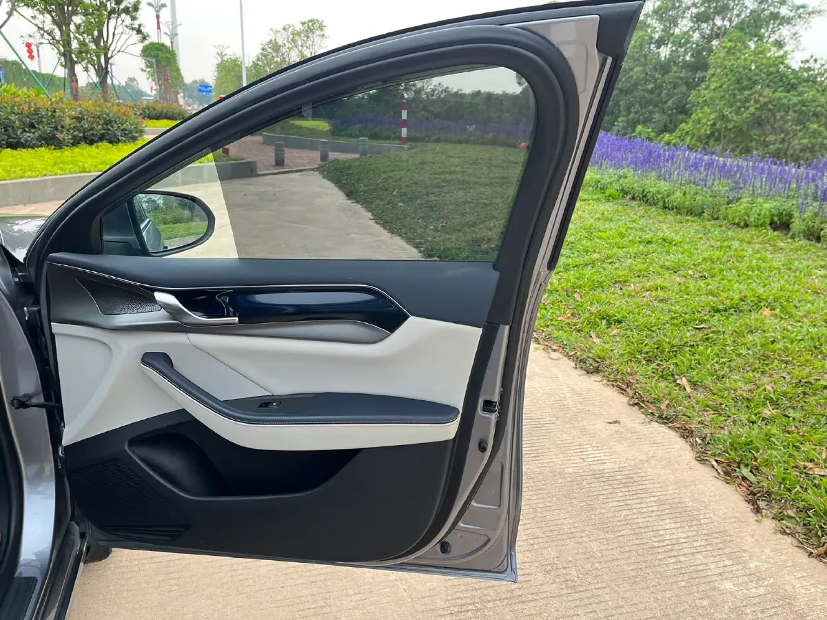 2021 MAXUS G50 1.5T 169HP L4 7DCT,autocango,china used car exporter,china ev exporter,chinese used car exporter,chinese used ev exporter