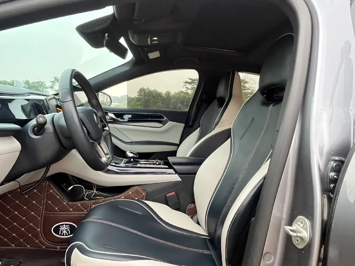 2021 MAXUS G50 1.5T 169HP L4 7DCT,autocango,china used car exporter,china ev exporter,chinese used car exporter,chinese used ev exporter