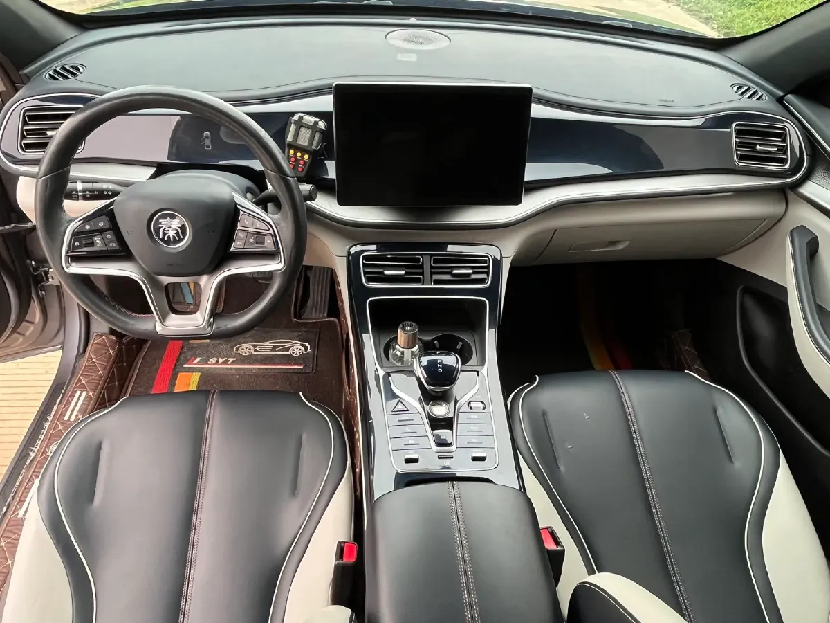 2021 MAXUS G50 1.5T 169HP L4 7DCT,autocango,china used car exporter,china ev exporter,chinese used car exporter,chinese used ev exporter