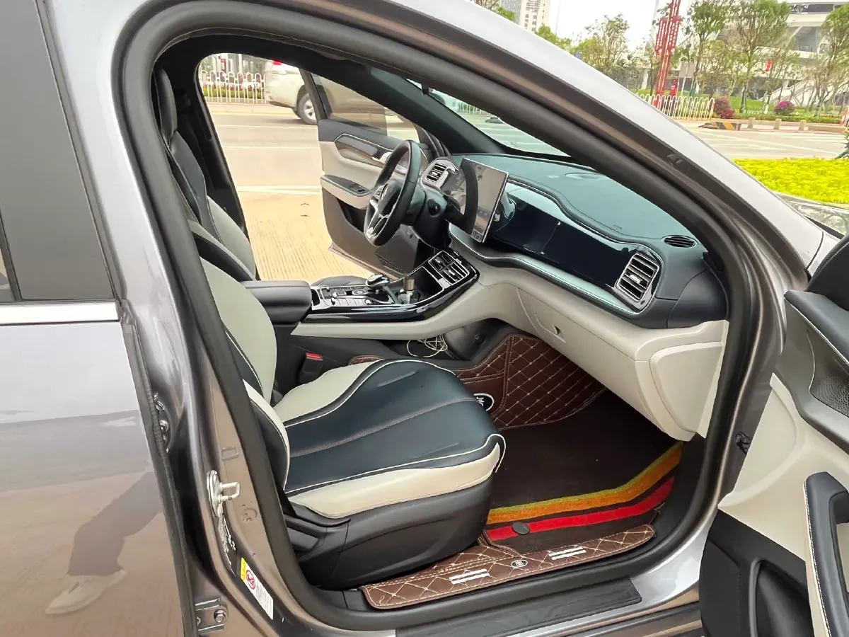 2021 MAXUS G50 1.5T 169HP L4 7DCT,autocango,china used car exporter,china ev exporter,chinese used car exporter,chinese used ev exporter