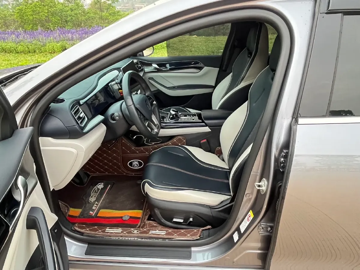 2021 MAXUS G50 1.5T 169HP L4 7DCT,autocango,china used car exporter,china ev exporter,chinese used car exporter,chinese used ev exporter