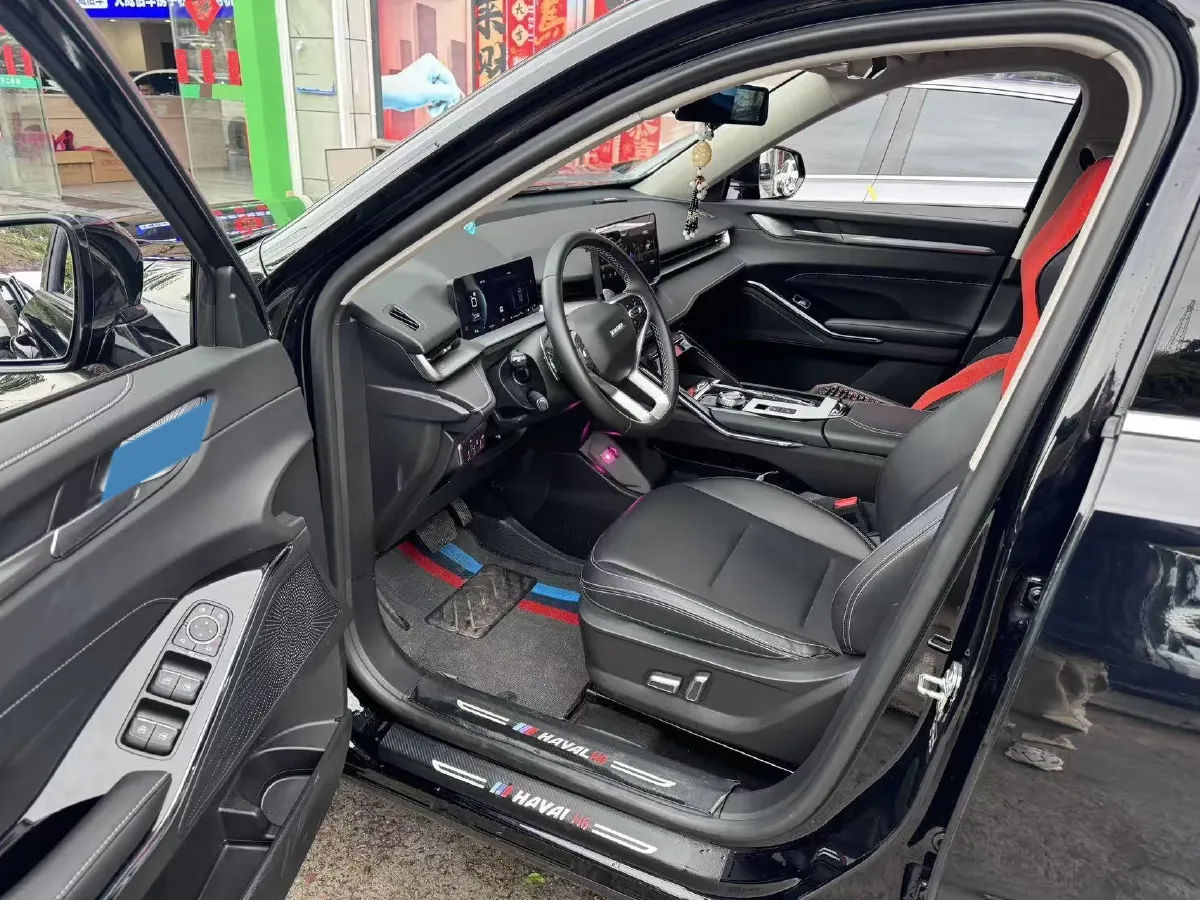 2022 Haval H6 1.5T 184HP L4 7DCT,autocango,china used car exporter,china ev exporter,chinese used car exporter,chinese used ev exporter