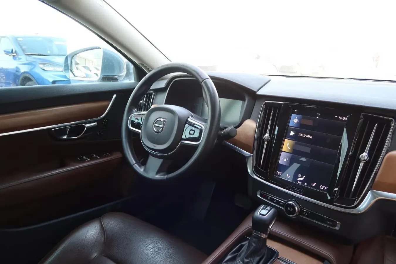 2020 Volvo S90 2.0T 254HP L4 8AT,autocango,china used car exporter,china ev exporter,chinese used car exporter,chinese used ev exporter