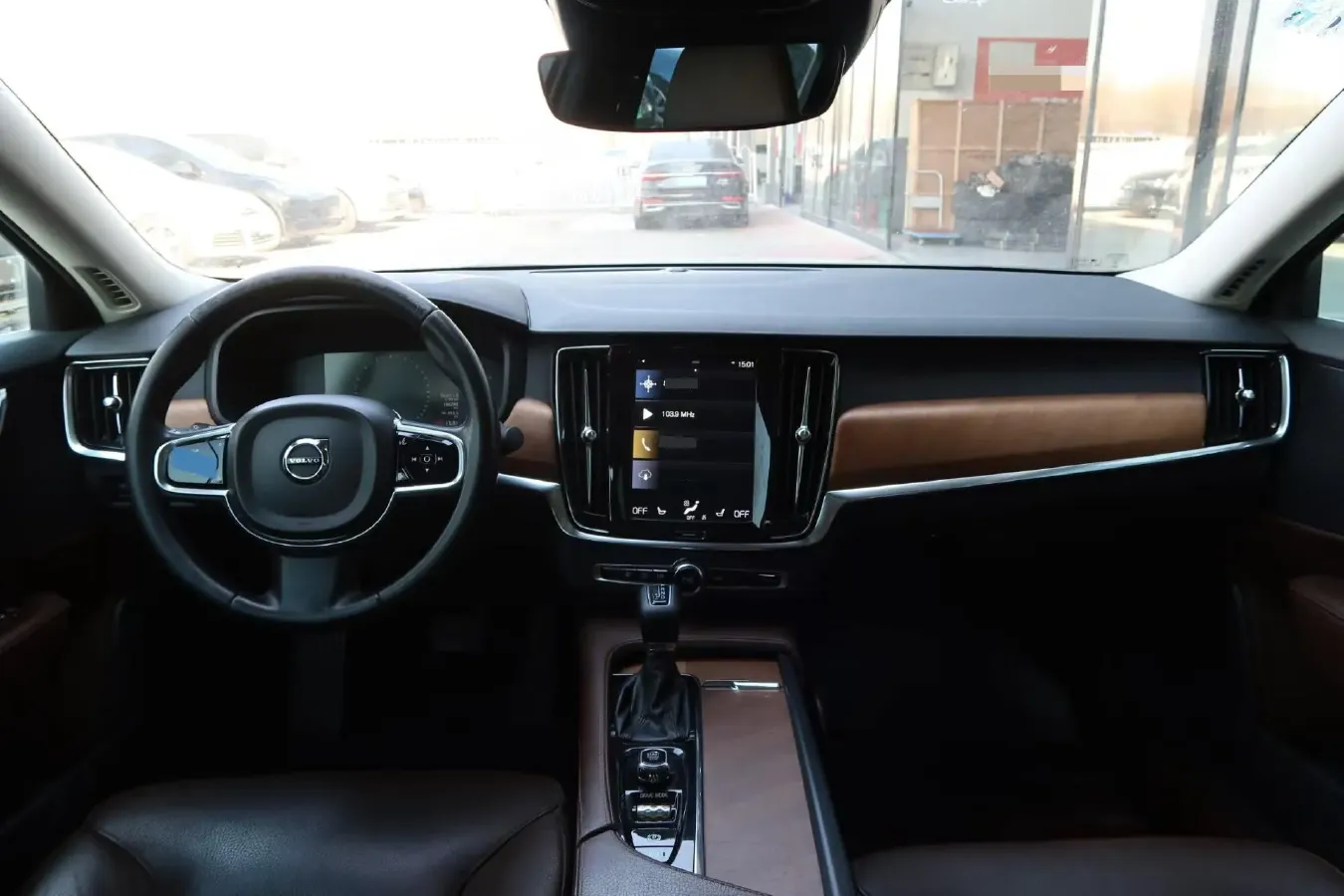 2020 Volvo S90 2.0T 254HP L4 8AT,autocango,china used car exporter,china ev exporter,chinese used car exporter,chinese used ev exporter