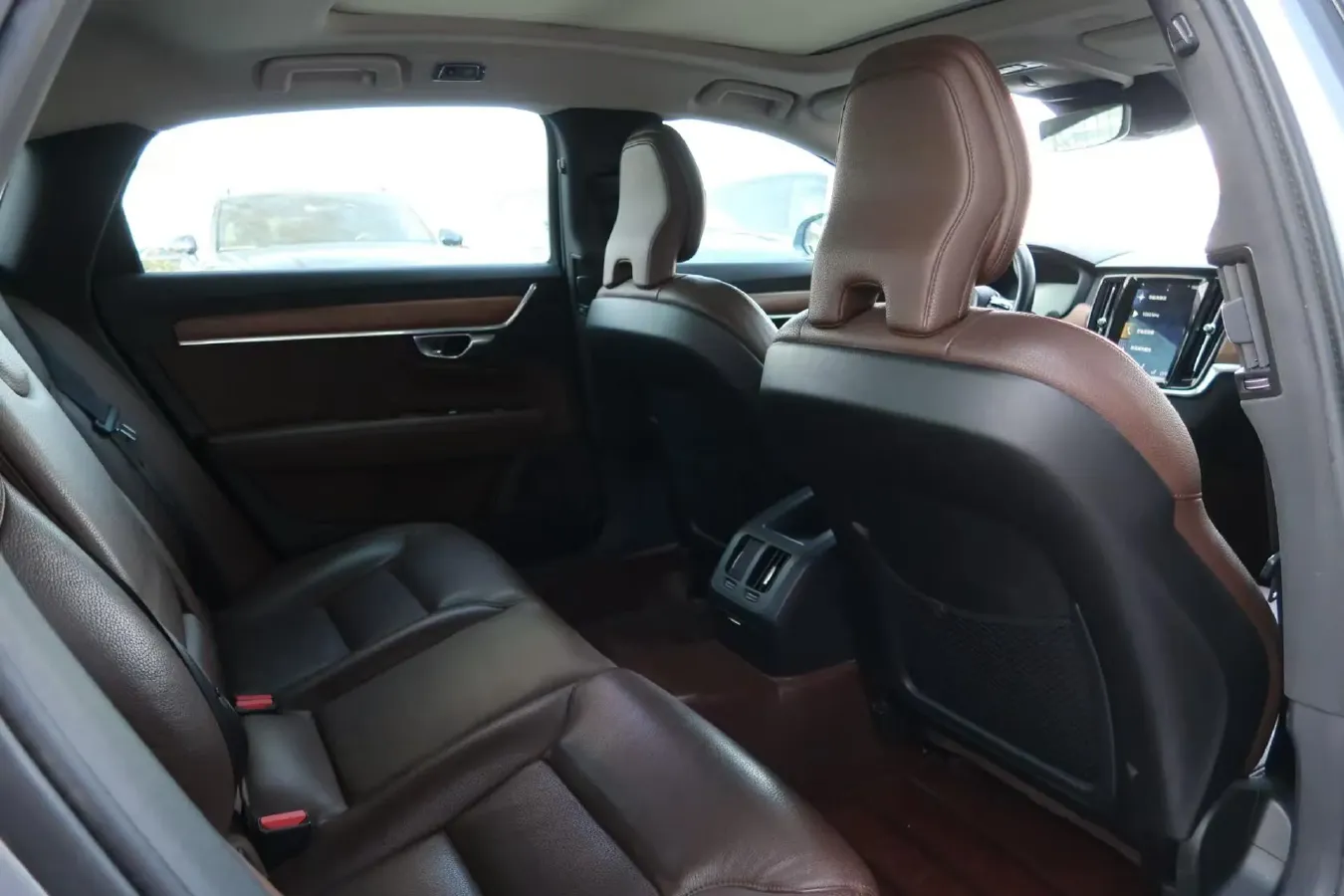 2020 Volvo S90 2.0T 254HP L4 8AT,autocango,china used car exporter,china ev exporter,chinese used car exporter,chinese used ev exporter