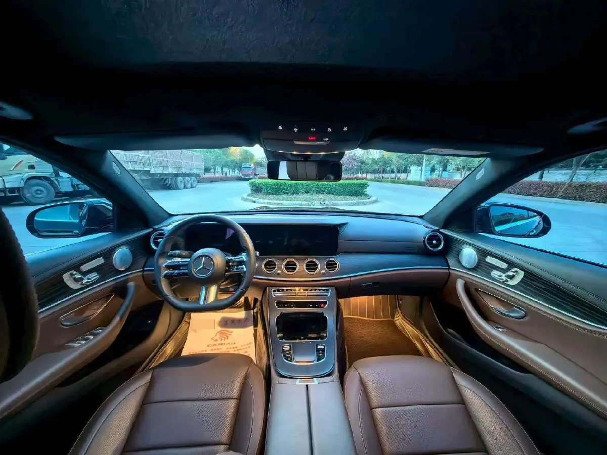 2021 Mercedes-Benz E Class 2.0T 258HP L4 9AT,autocango,china used car exporter,china ev exporter,chinese used car exporter,chinese used ev exporter
