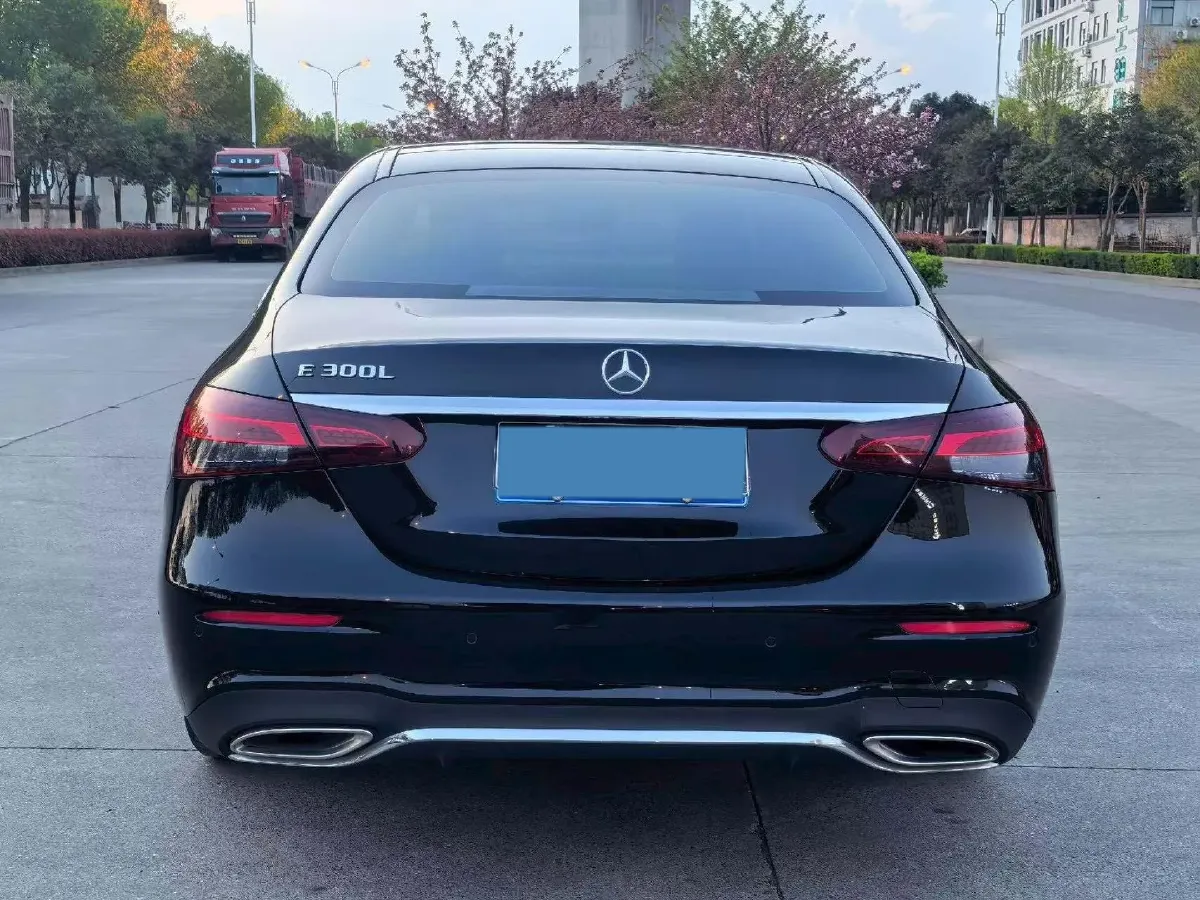 2021 Mercedes-Benz E Class 2.0T 258HP L4 9AT,autocango,china used car exporter,china ev exporter,chinese used car exporter,chinese used ev exporter