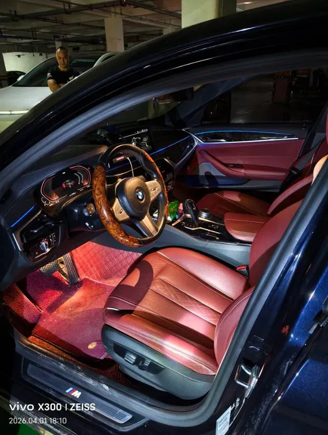 2022 BMW 5 Series 2.0T 184HP L4 8AT,autocango,china used car exporter,china ev exporter,chinese used car exporter,chinese used ev exporter