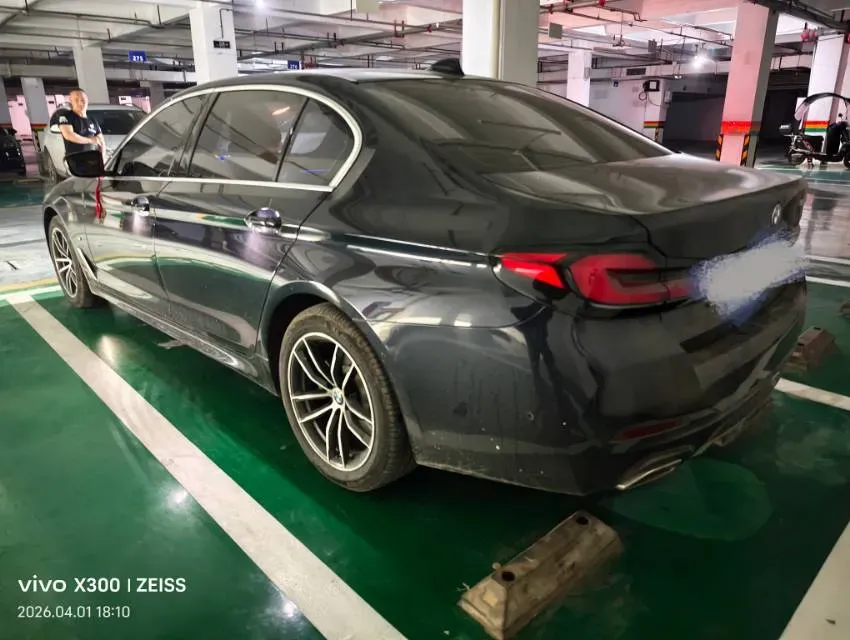 2022 BMW 5 Series 2.0T 184HP L4 8AT,autocango,china used car exporter,china ev exporter,chinese used car exporter,chinese used ev exporter