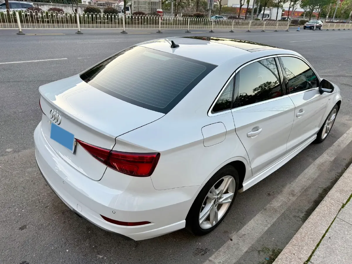2020 Audi A3 1.4T 150HP L4 7DCT,autocango,china used car exporter,china ev exporter,chinese used car exporter,chinese used ev exporter
