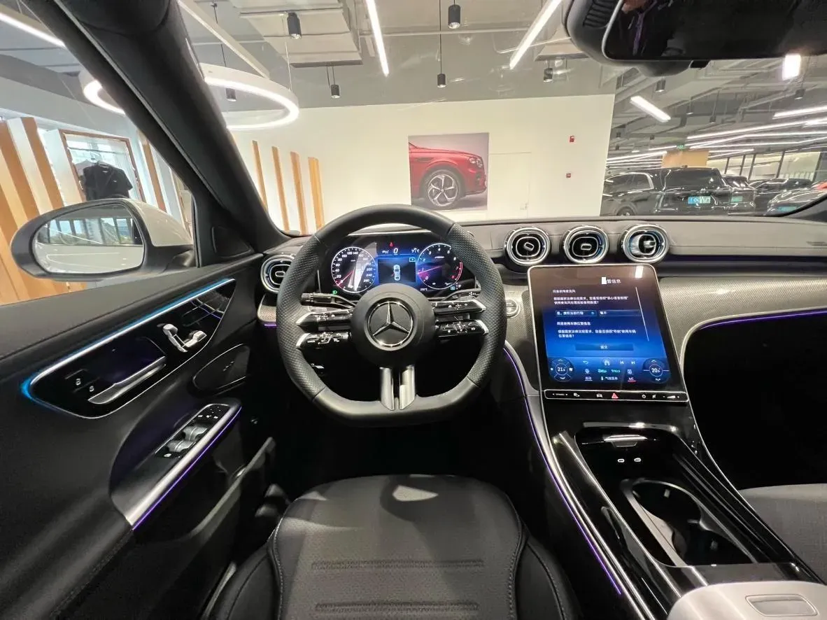 2023 Mercedes-Benz C Class 1.5T 204HP L4 9AT,autocango,china used car exporter,china ev exporter,chinese used car exporter,chinese used ev exporter