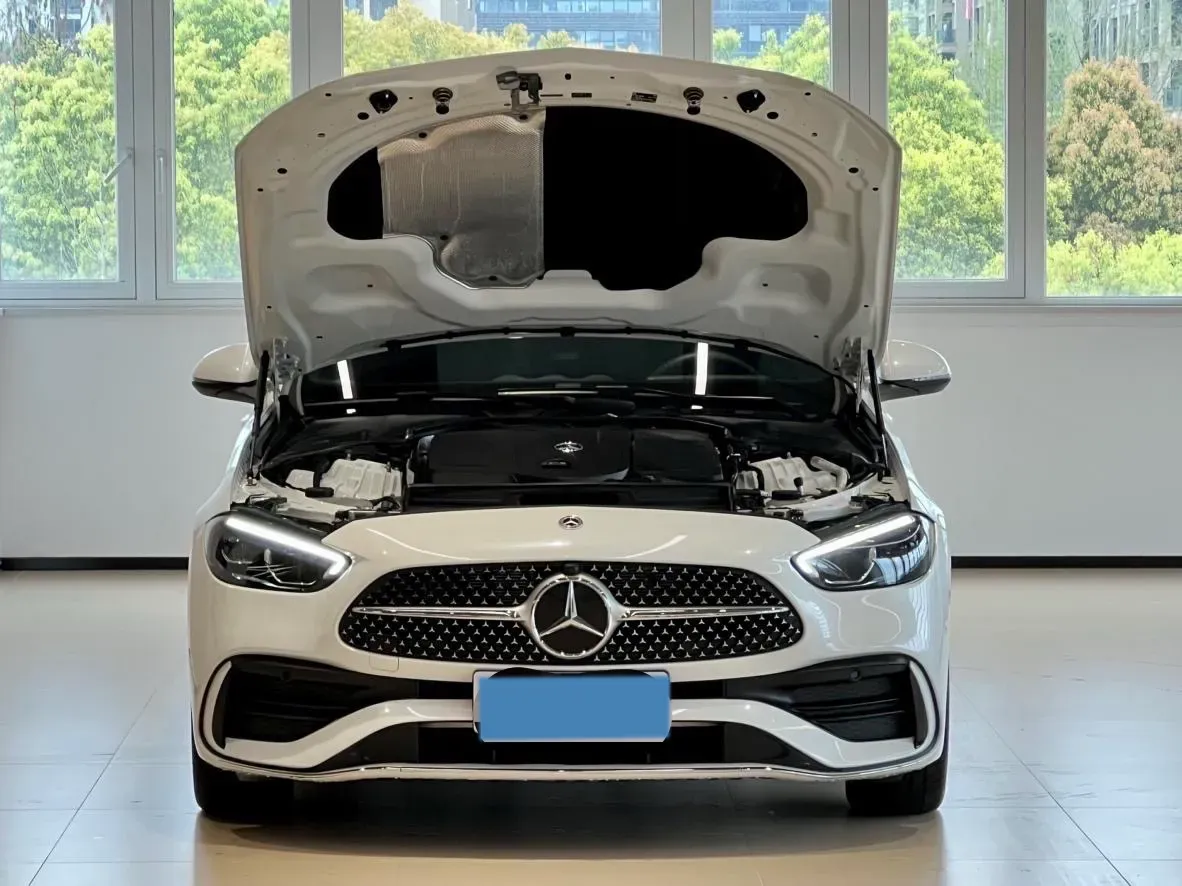 2023 Mercedes-Benz C Class 1.5T 204HP L4 9AT,autocango,china used car exporter,china ev exporter,chinese used car exporter,chinese used ev exporter