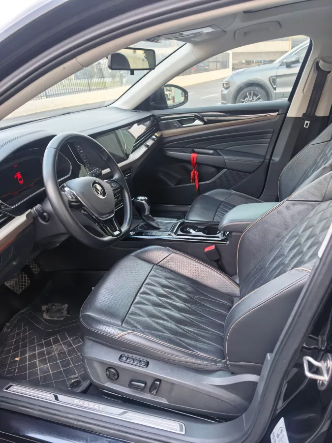 2021 Volkswagen Passat 2.0T 186HP L4 7DCT,autocango,china used car exporter,china ev exporter,chinese used car exporter,chinese used ev exporter