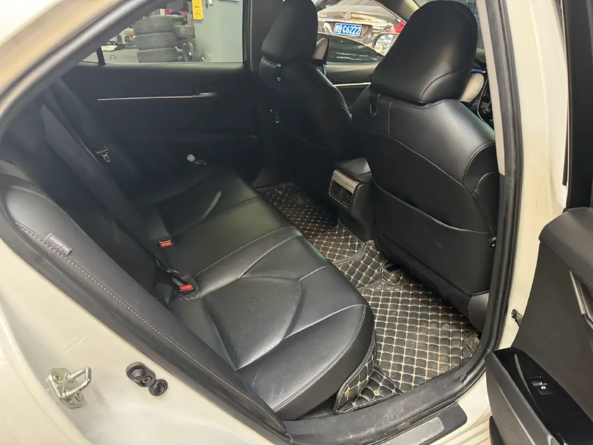 2019 Toyota Camry 2.5L 178HP L4 E-CVT Hybrid,autocango,china used car exporter,china ev exporter,chinese used car exporter,chinese used ev exporter