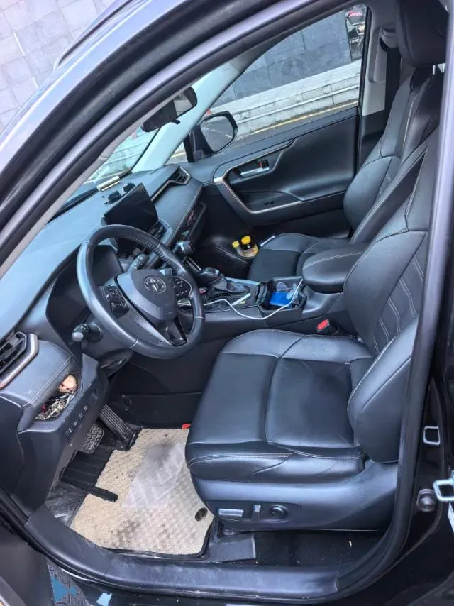 2024 Toyota Wildlander 2.0L 171HP L4 CVT,autocango,china used car exporter,china ev exporter,chinese used car exporter,chinese used ev exporter